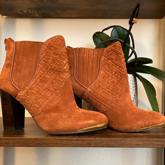 Elliott Lucca Shoes - ✌️Elliott Lucca woven leather heals size 6 copper